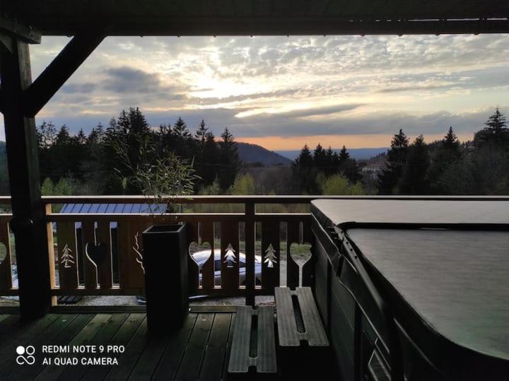 Chalet Neuf Avec Jacuzzi Prive, Vue Imprenable Sur Massif Des Vosges Villa Belfahy Eksteriør billede